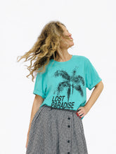Charger l'image dans la galerie, COLLECTION X DREAMS - LOST PARADISE Palmier Bleu Piscine Tee
