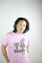 Charger l&#39;image dans la galerie, Tee-Shirt LIFE IS DISORDER effet vintage
