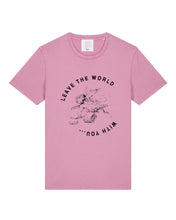 Load image into Gallery viewer, Tee-Shirt Vintage LEAVE THE WORLD WITH U
